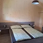 Und Brunner Διαμέρισμα