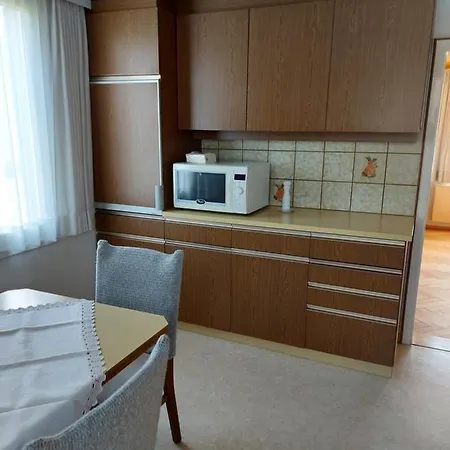 Und Brunner Apartament Höchst