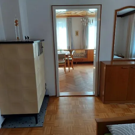 Und Brunner Apartament Höchst