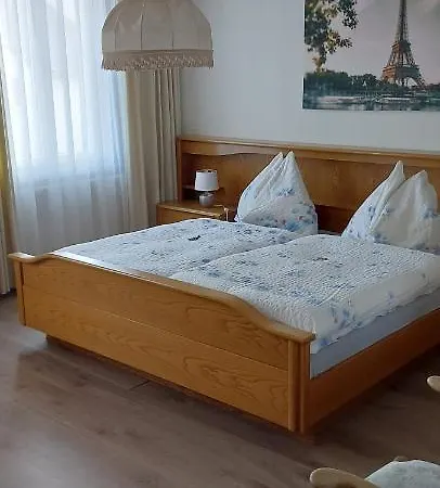 Und Brunner Apartament