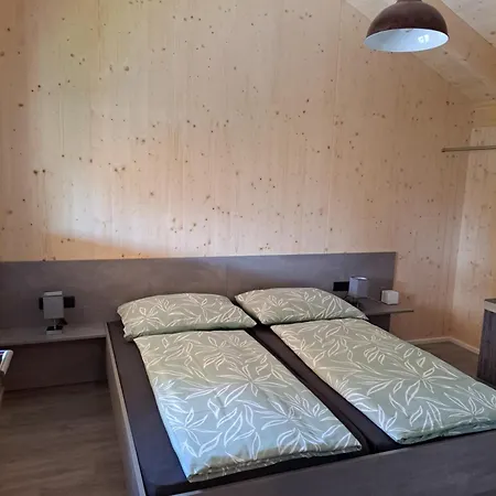 Und Brunner Apartament