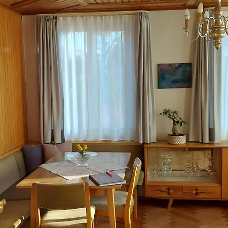 Brunner Διαμέρισμα *